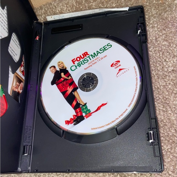 Set of 6 Christmas Movies - Picture 8 of 12